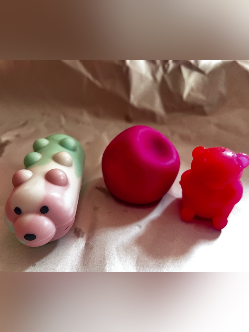 Kids Sensory Squishy Toy - Pink to purple Stress Ball